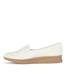 Baretraps Flats & Loafers | Women Amry Slip On Loafer Cream
