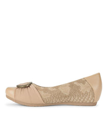 Baretraps Flats & Loafers | Women Mabely Flat Camel