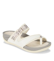Baretraps Rebound Sandals | Women Deserae Slide Sandal Cream
