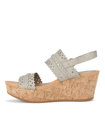 Baretraps Wedge Sandals | Women Rene Wedge Sandal Champagne