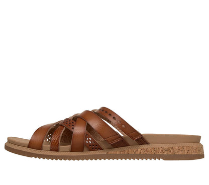 BOBS Desert Kiss Low - Sunny Strolls | Women Skechers on sale