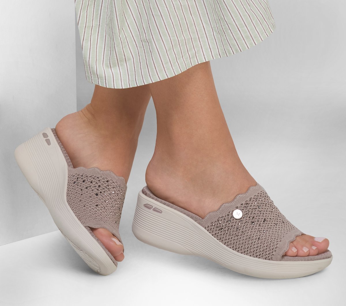 Martha Stewart: Pier-Lite - Light Essence | Women Skechers online