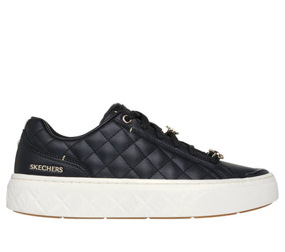 BLACK / GOLD,6.0,Medium