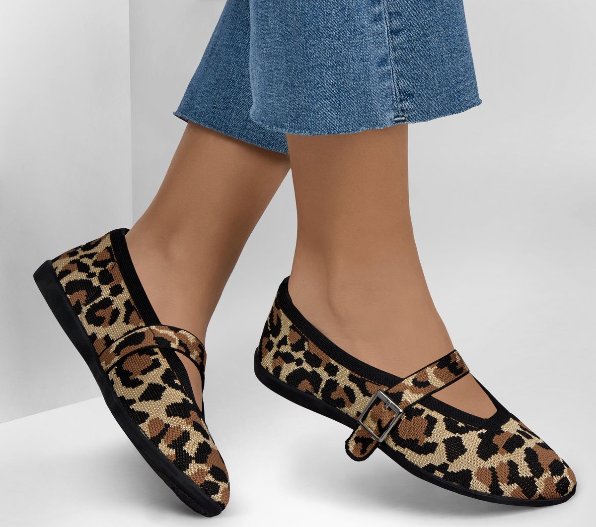 Cleo Walk - Runway Hit | Women Skechers sale
