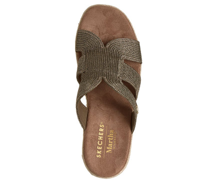 Martha Stewart:Iris - Unstoppable | Skechers discount