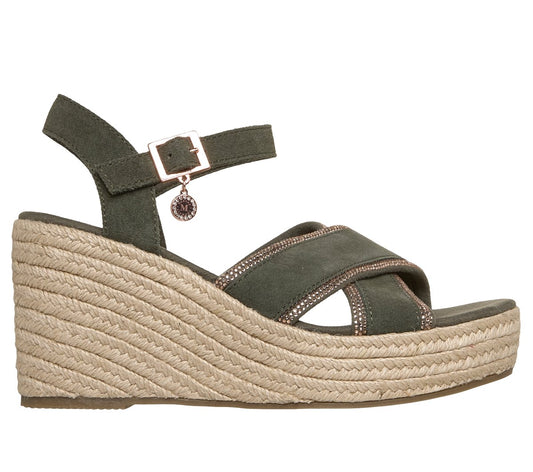 Martha Stewart: Iris - Modest Queen | Women Skechers online shop