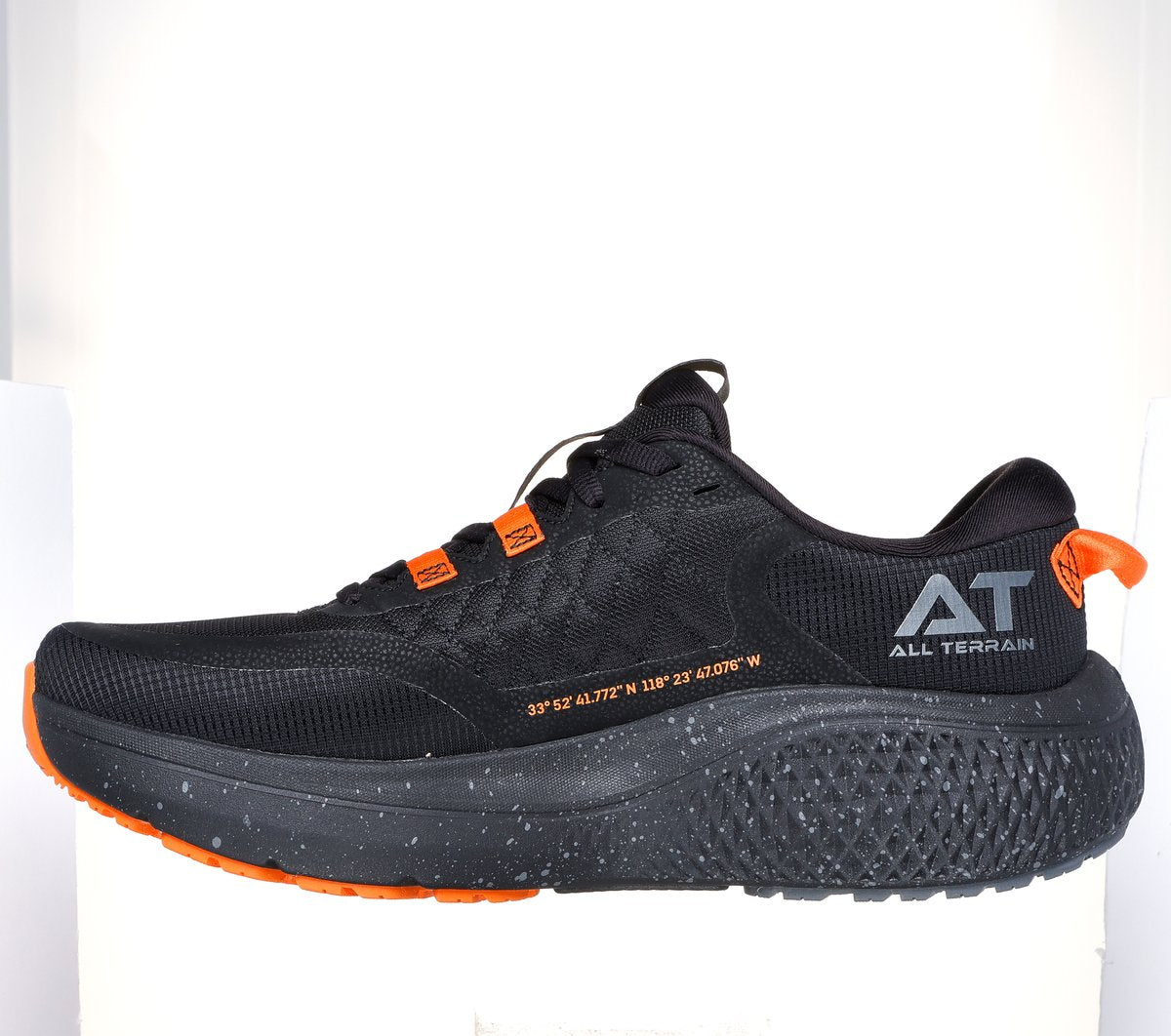 GO RUN Supersonic Max A/T | Men Skechers discount