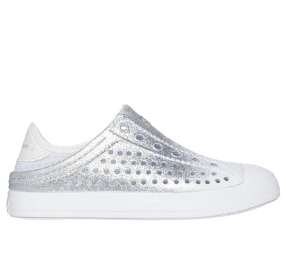 WHITE / SILVER,13.0,Medium