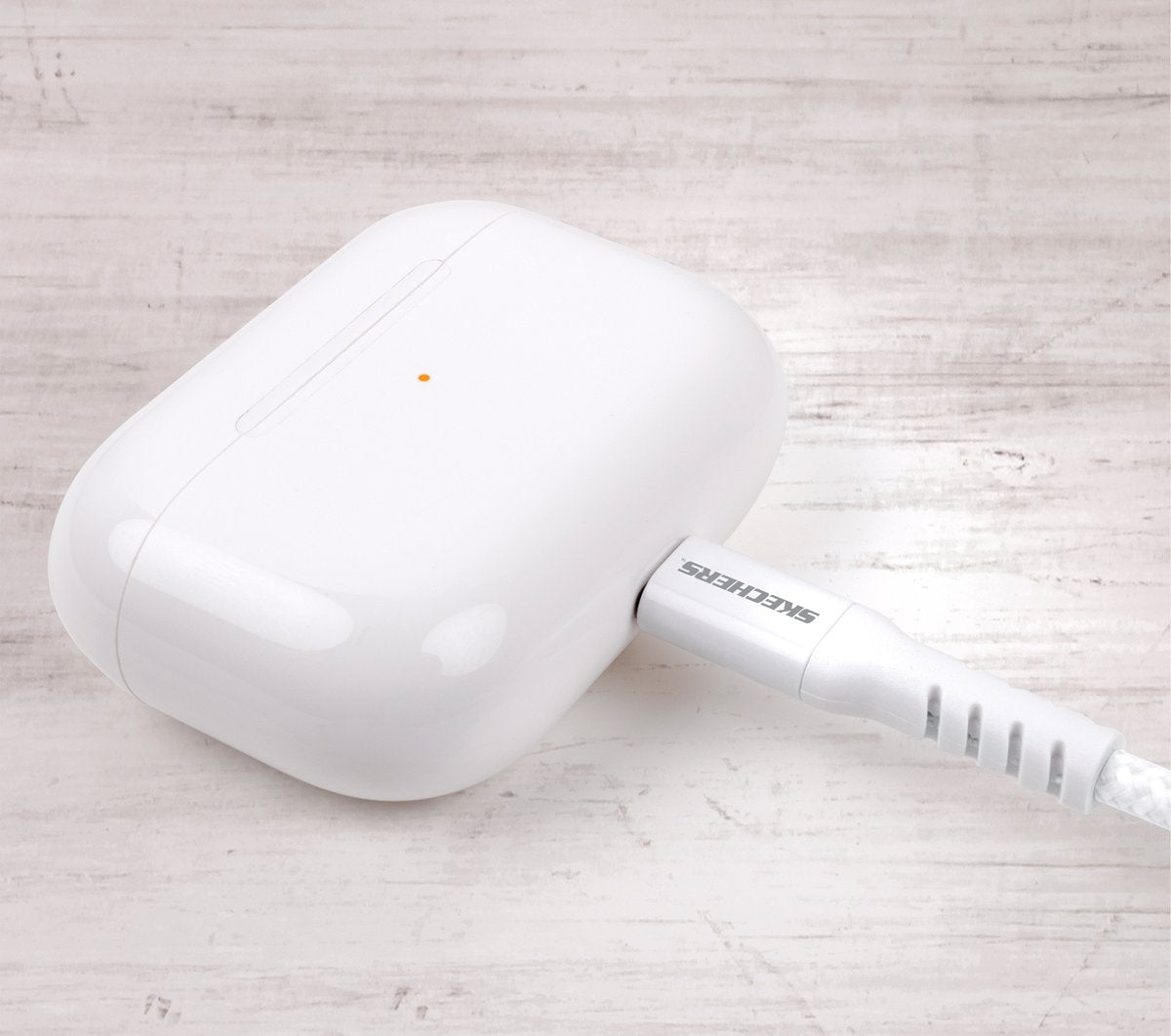Lightning to USB-C Charging Cable | Skechers outlet