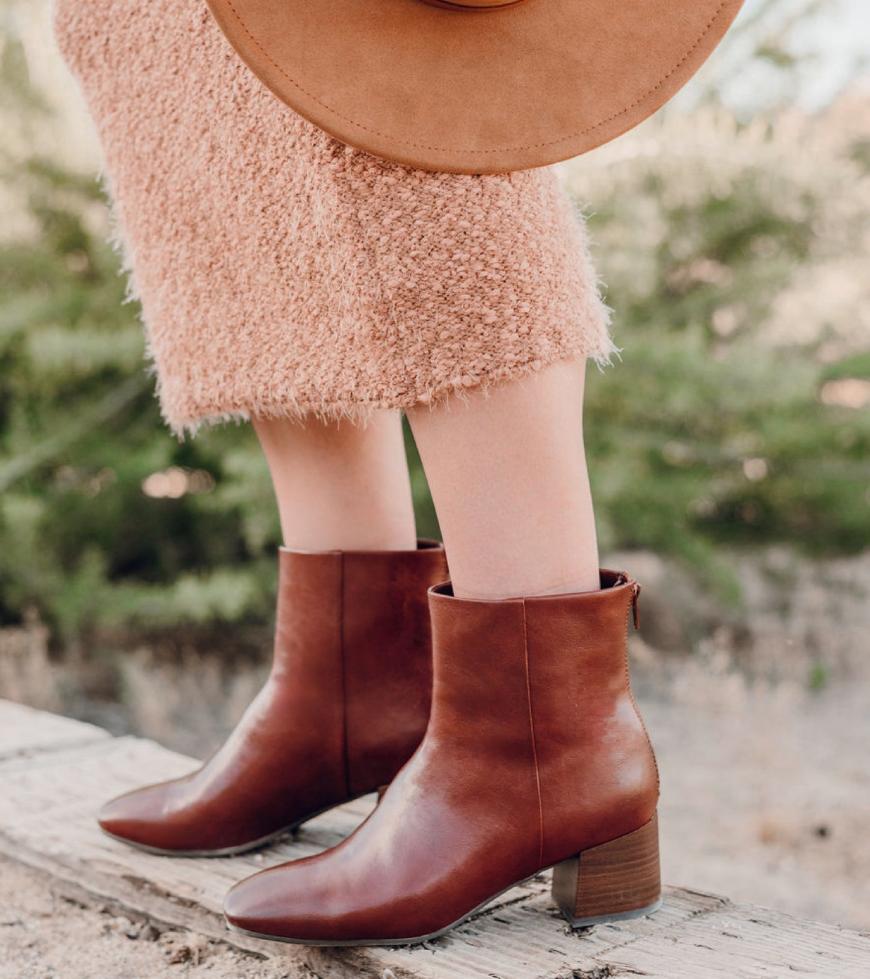 Baretraps Booties | Women Bessie Block Heel Bootie Bloodstone
