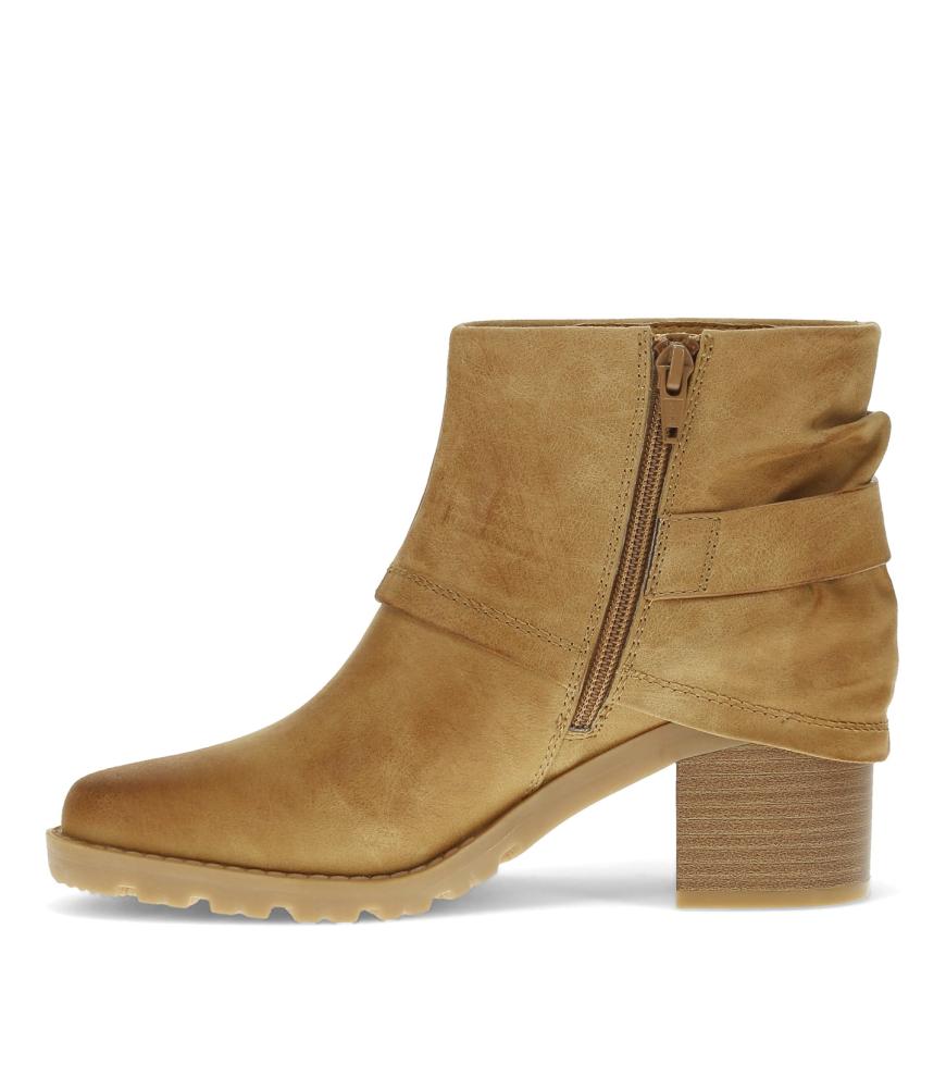 Baretraps Booties | Women Deborah Block Heel Bootie Sand