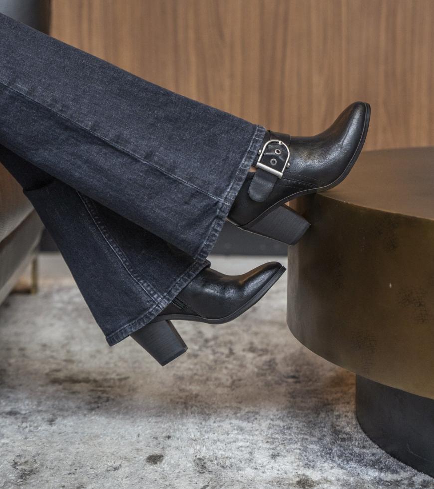 Baretraps Booties | Women Karina Block Heel Ankle Bootie Black