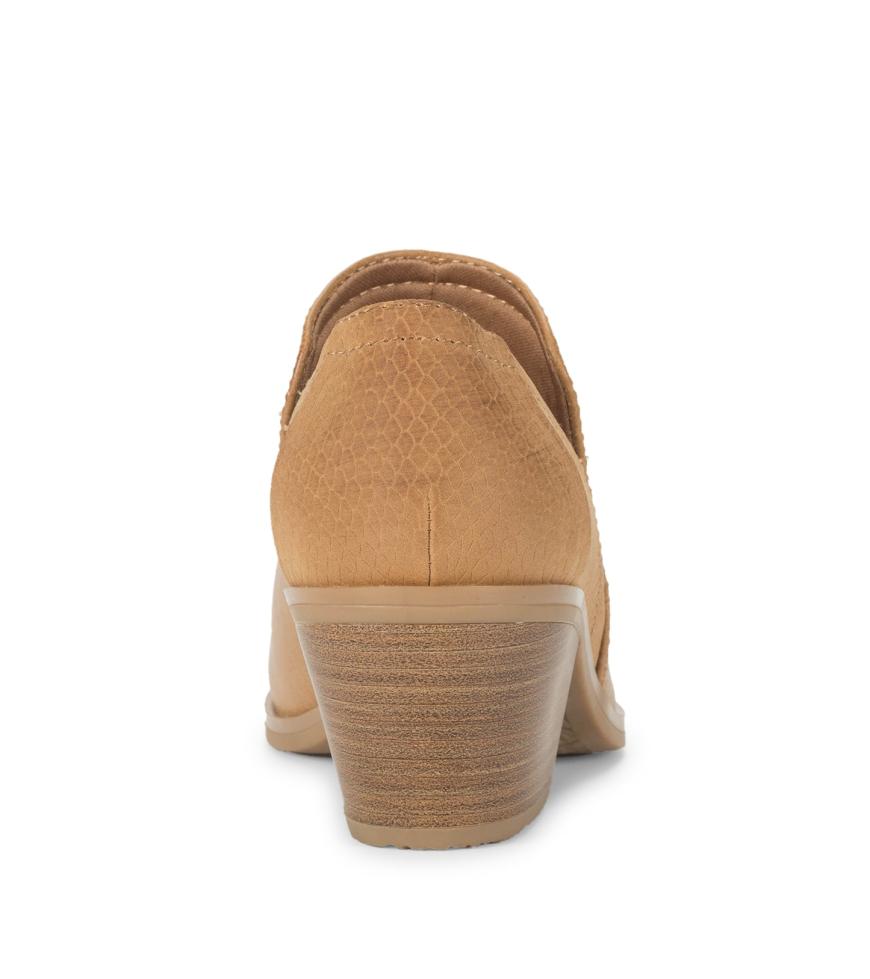 Baretraps Booties | Women Slaine Ankle Bootie Sandstone