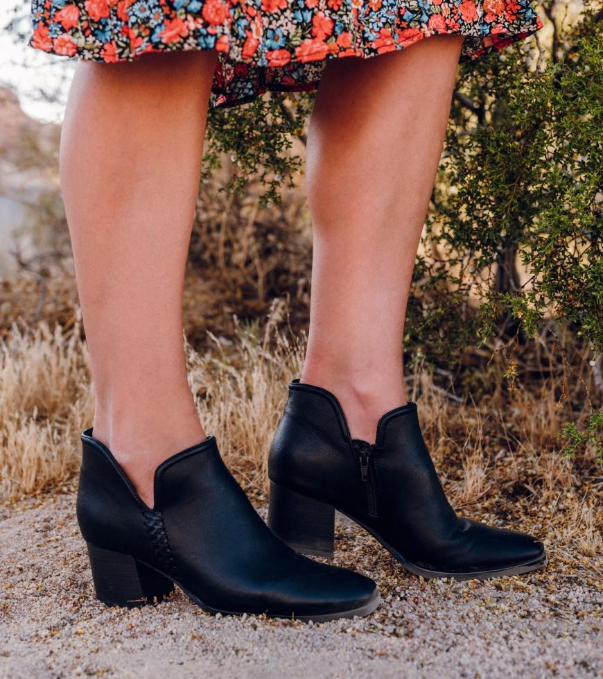 Baretraps Booties | Women Tristen Ankle Bootie Black