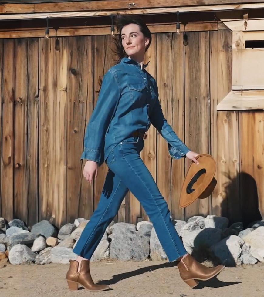 Baretraps Booties | Women Yara Block Heel Bootie Bronze