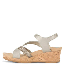Baretraps Classic Comfort Sandals | Women Farah Wedge Sandal Champagne