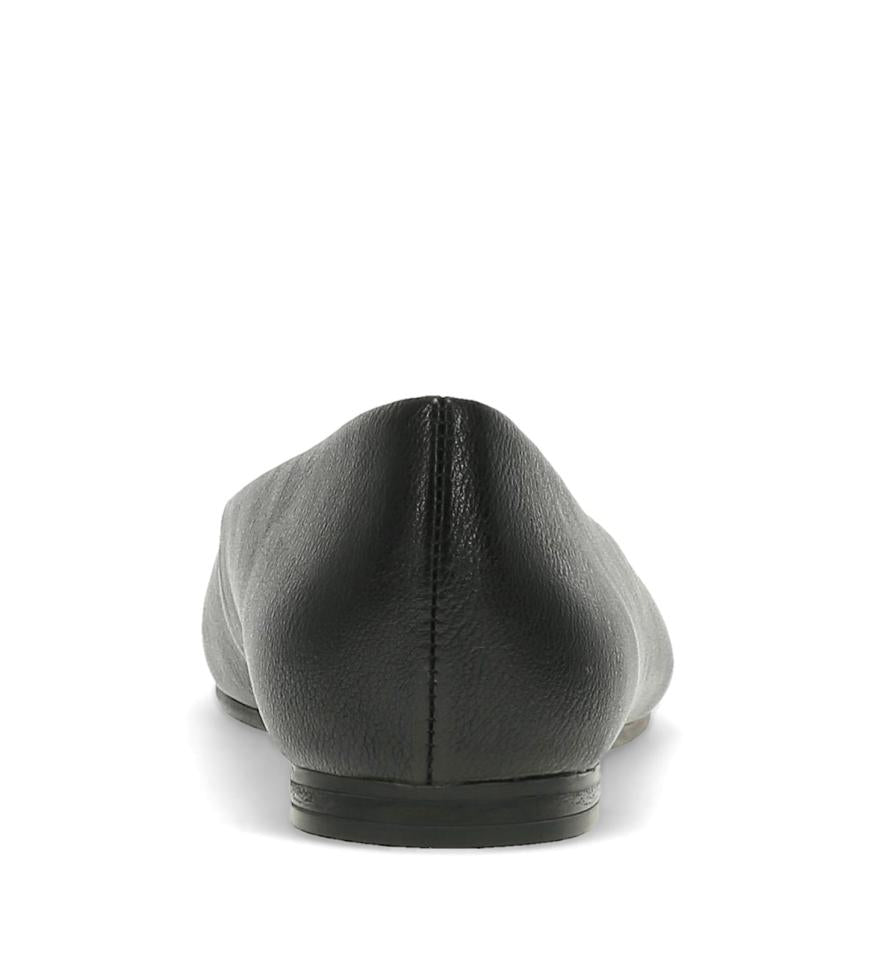 Baretraps Dress Shoes | Women Rhonda Casual Flat Black