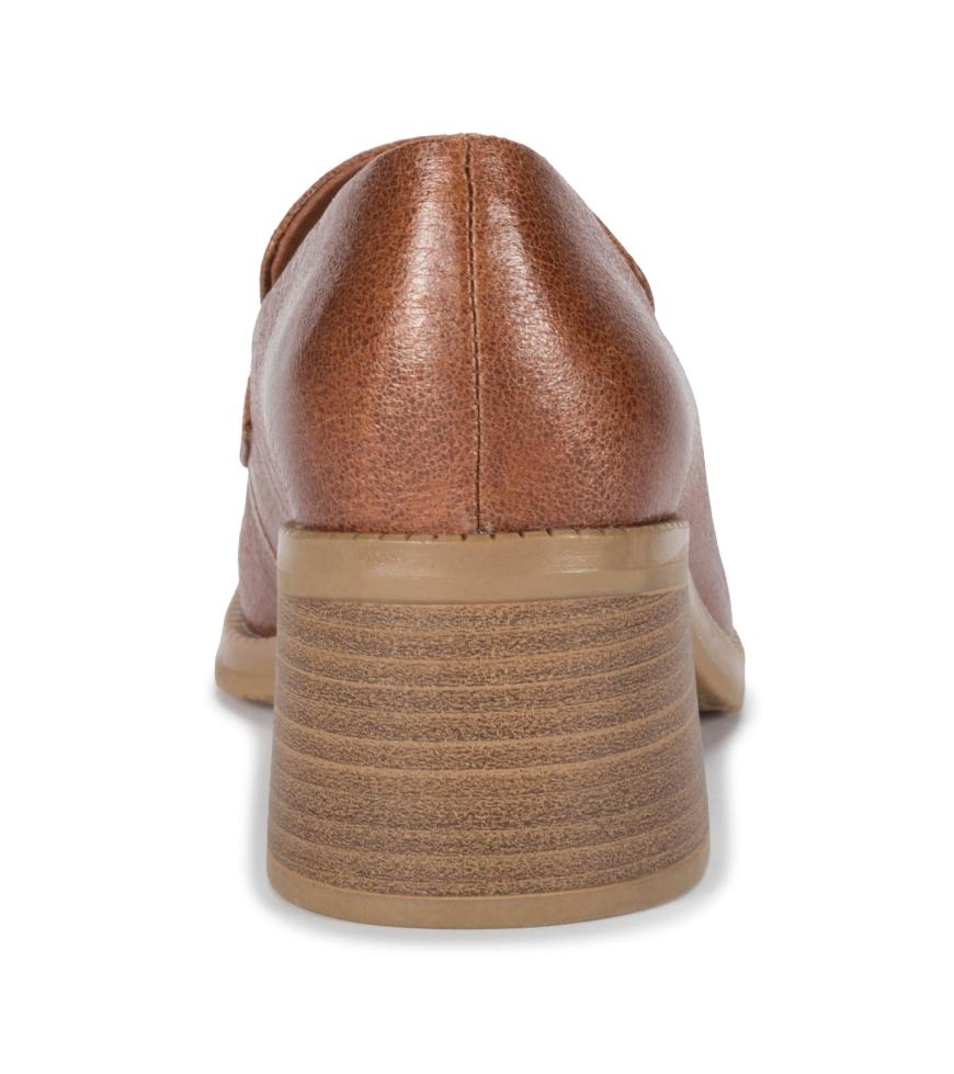 Baretraps Flats &amp; Loafers | Women Accord Penny Loafer Auburn