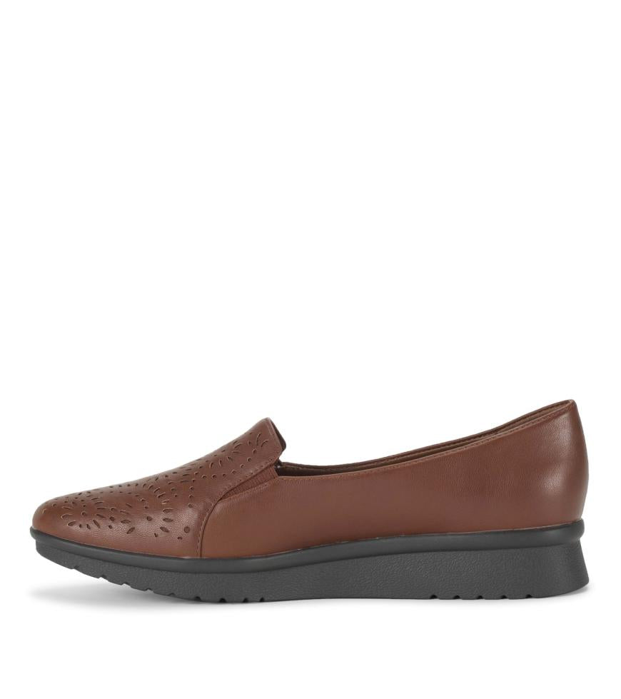 Baretraps Flats &amp; Loafers | Women Amry Slip On Loafer Brush Brown
