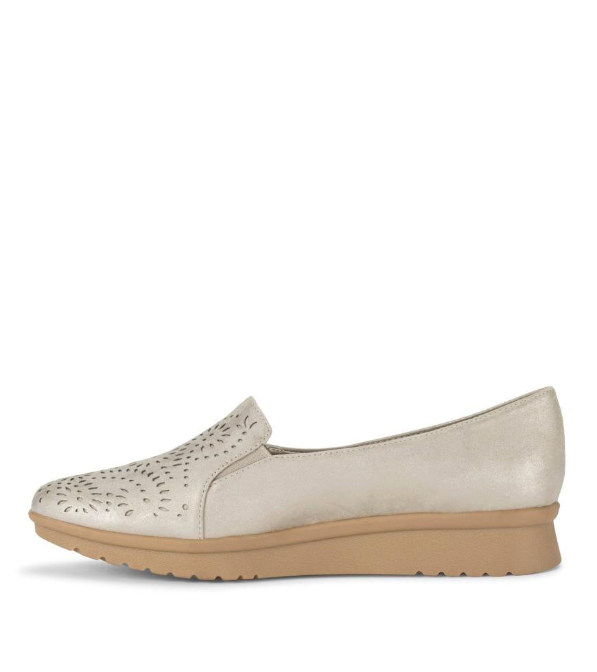 Baretraps Flats &amp; Loafers | Women Amry Slip On Loafer Champagne