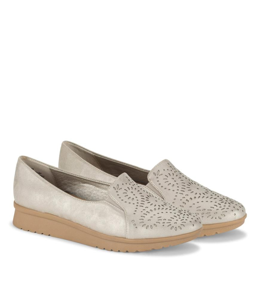 Baretraps Flats &amp; Loafers | Women Amry Slip On Loafer Champagne