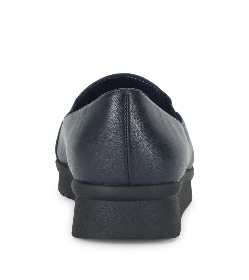 Baretraps Flats &amp; Loafers | Women Amry Slip On Loafer Navy