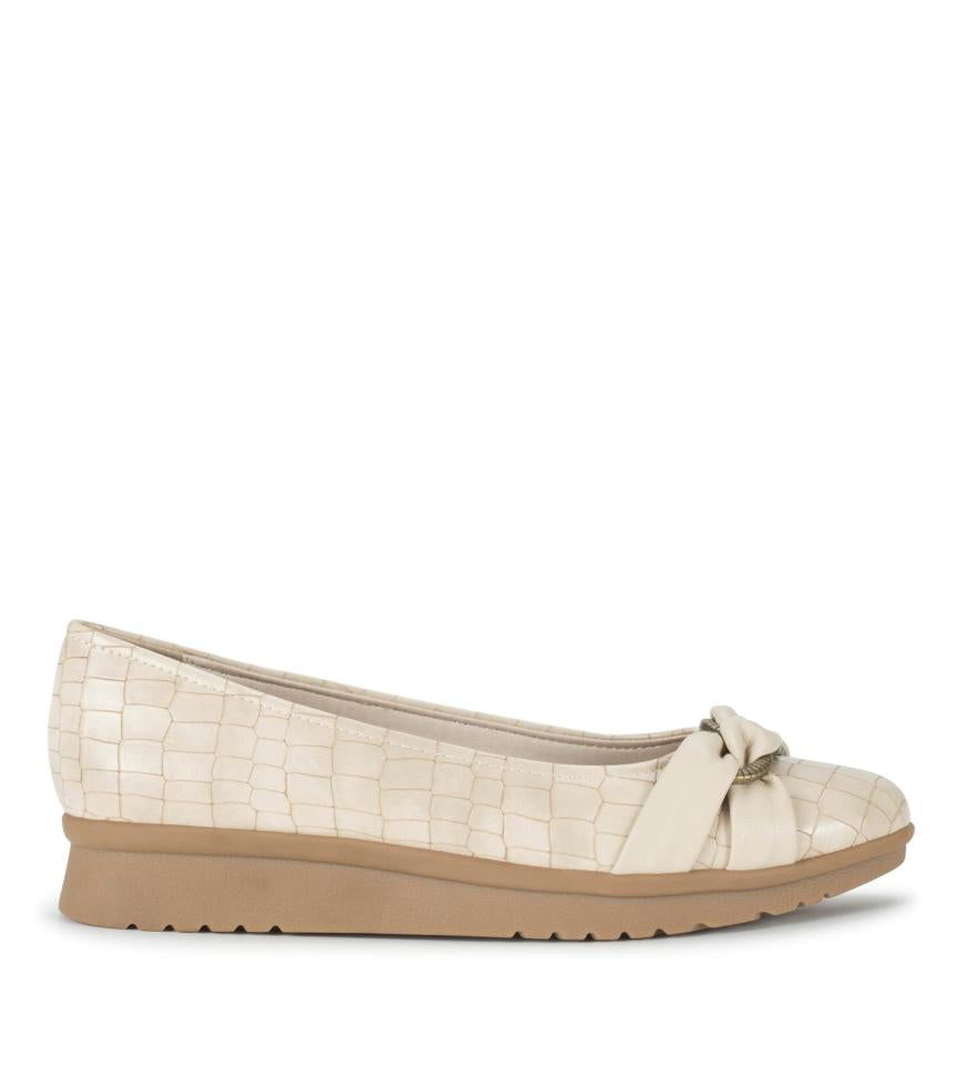 Baretraps Flats &amp; Loafers | Women Aurora Flat Milkyway