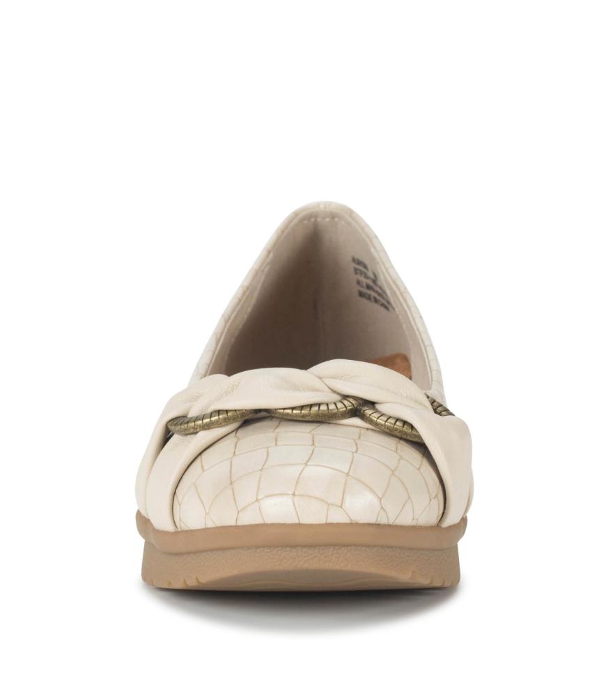 Baretraps Flats &amp; Loafers | Women Aurora Flat Milkyway