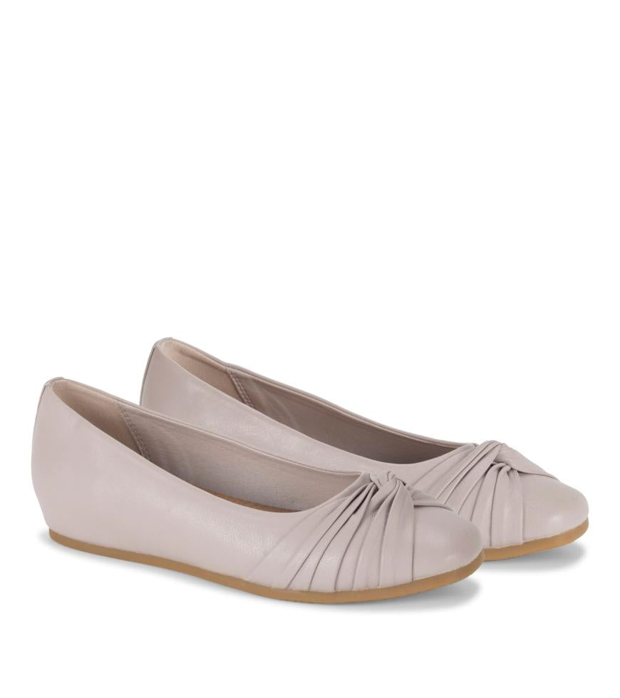 Baretraps Flats &amp; Loafers | Women Chainey Casual Flat Lavendar Mist
