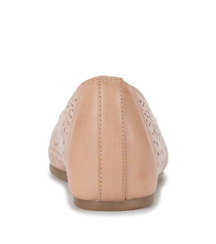 Baretraps Flats &amp; Loafers | Women Chika Casual Flat Rouge