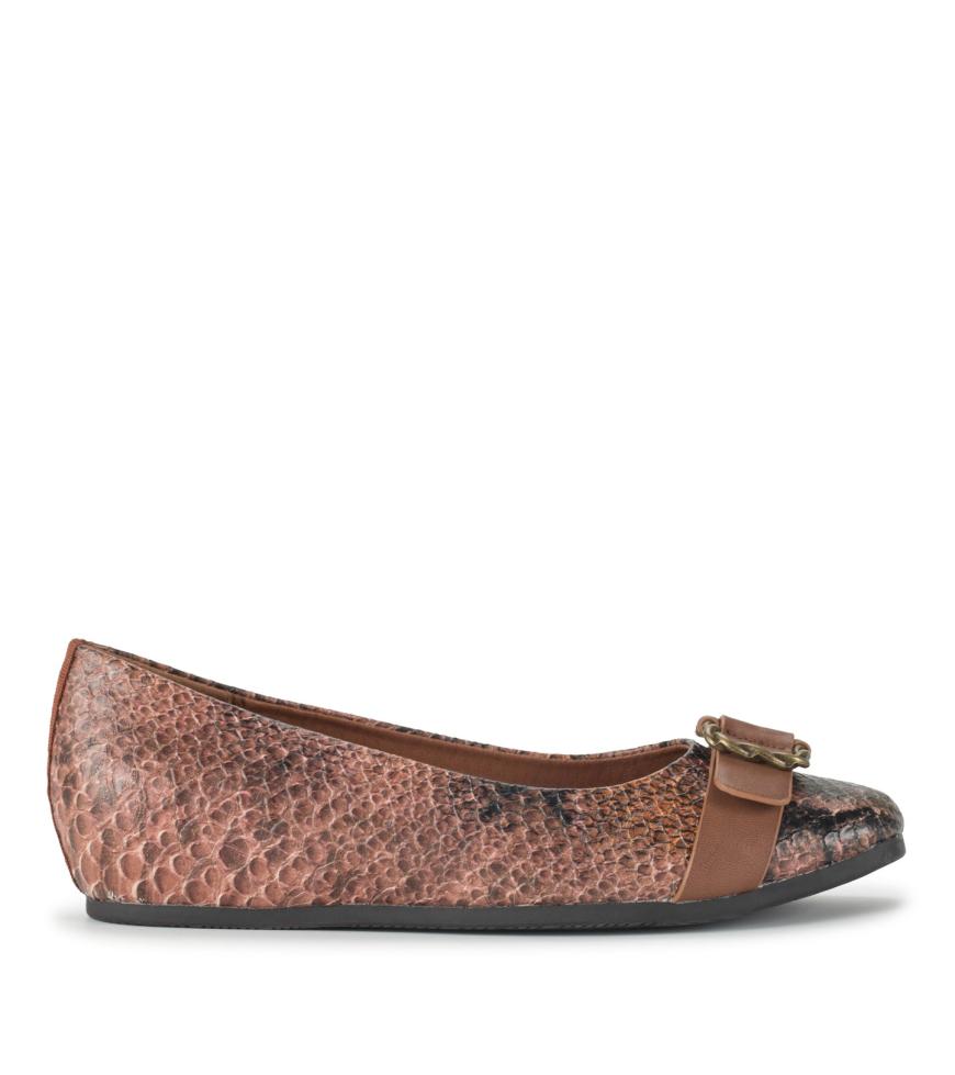 Baretraps Flats &amp; Loafers | Women Colette Flat Oak