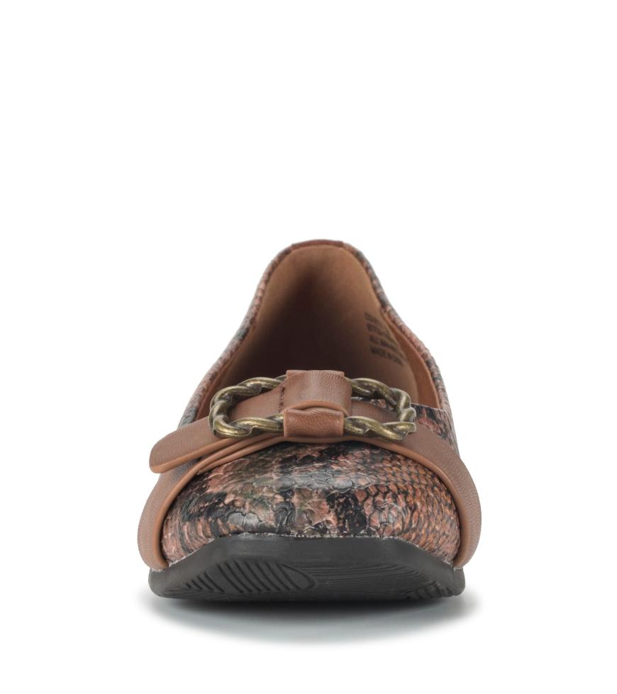 Baretraps Flats &amp; Loafers | Women Colette Flat Oak