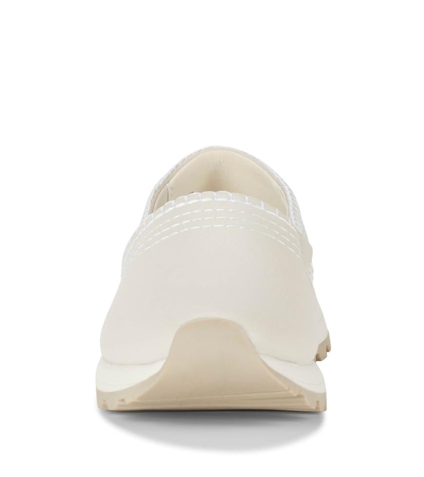 Baretraps Flats &amp; Loafers | Women Gennie Slip On Cream