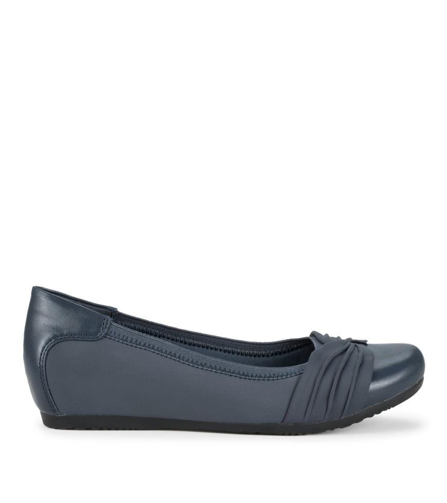 Baretraps Flats &amp; Loafers | Women Marcie Casual Flat Navy