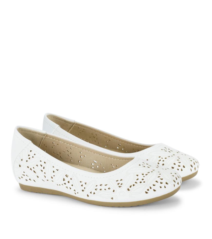Baretraps Flats &amp; Loafers | Women Mariah Casual Flat White