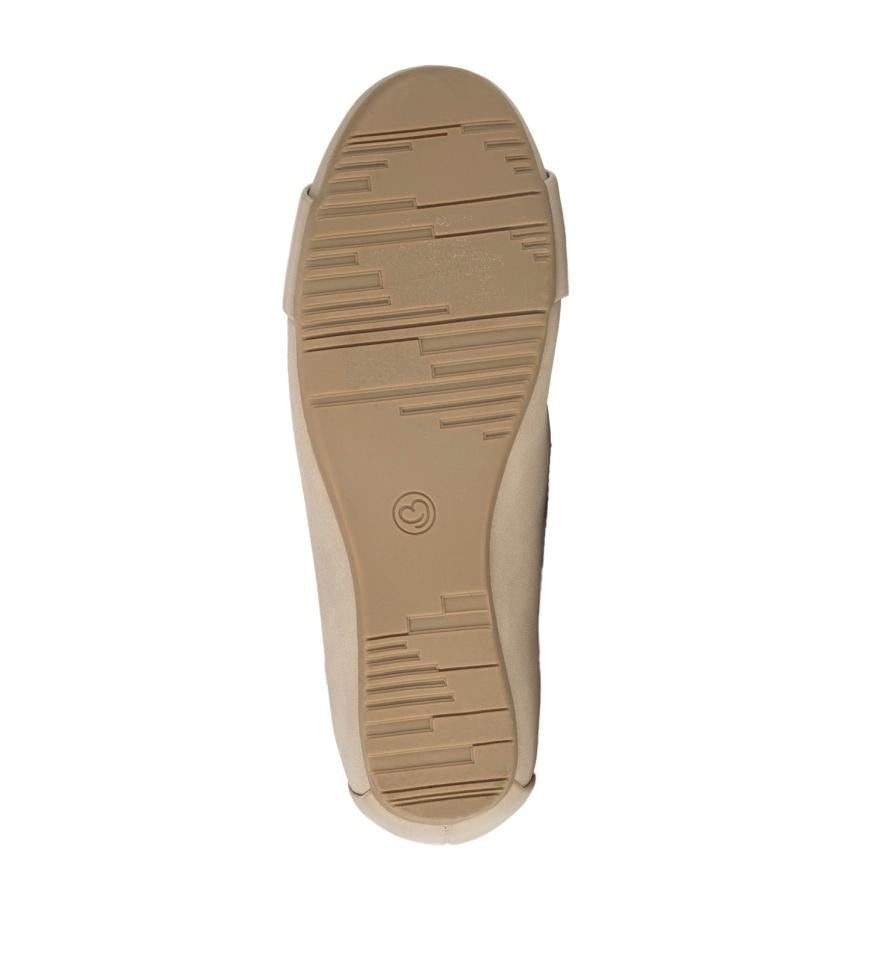 Baretraps Flats &amp; Loafers | Women Milady Flat Oatmeal