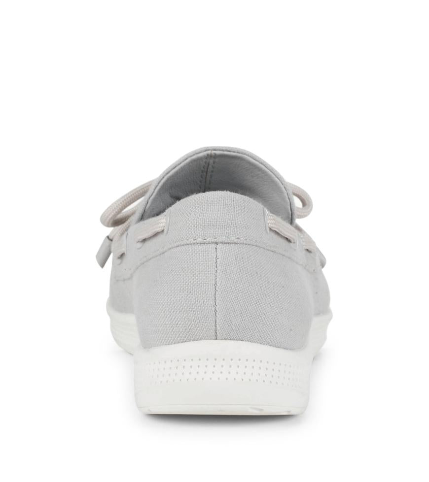 Baretraps Flats &amp; Loafers | Women Venia Boat Shoe Light Steel