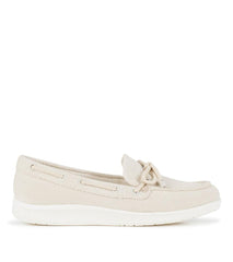 Baretraps Flats &amp; Loafers | Women Venia Boat Shoe Natural
