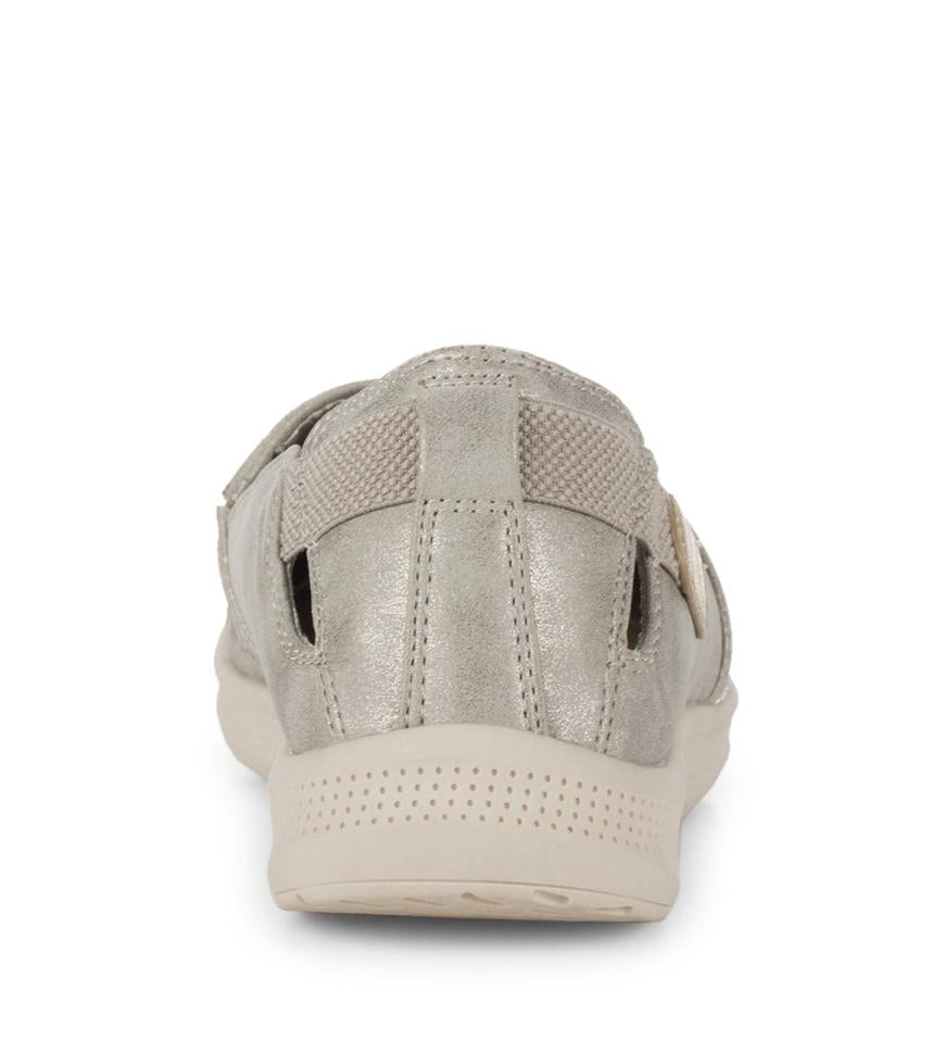 Baretraps Flats &amp; Loafers | Women Viccia Slip On Champagne