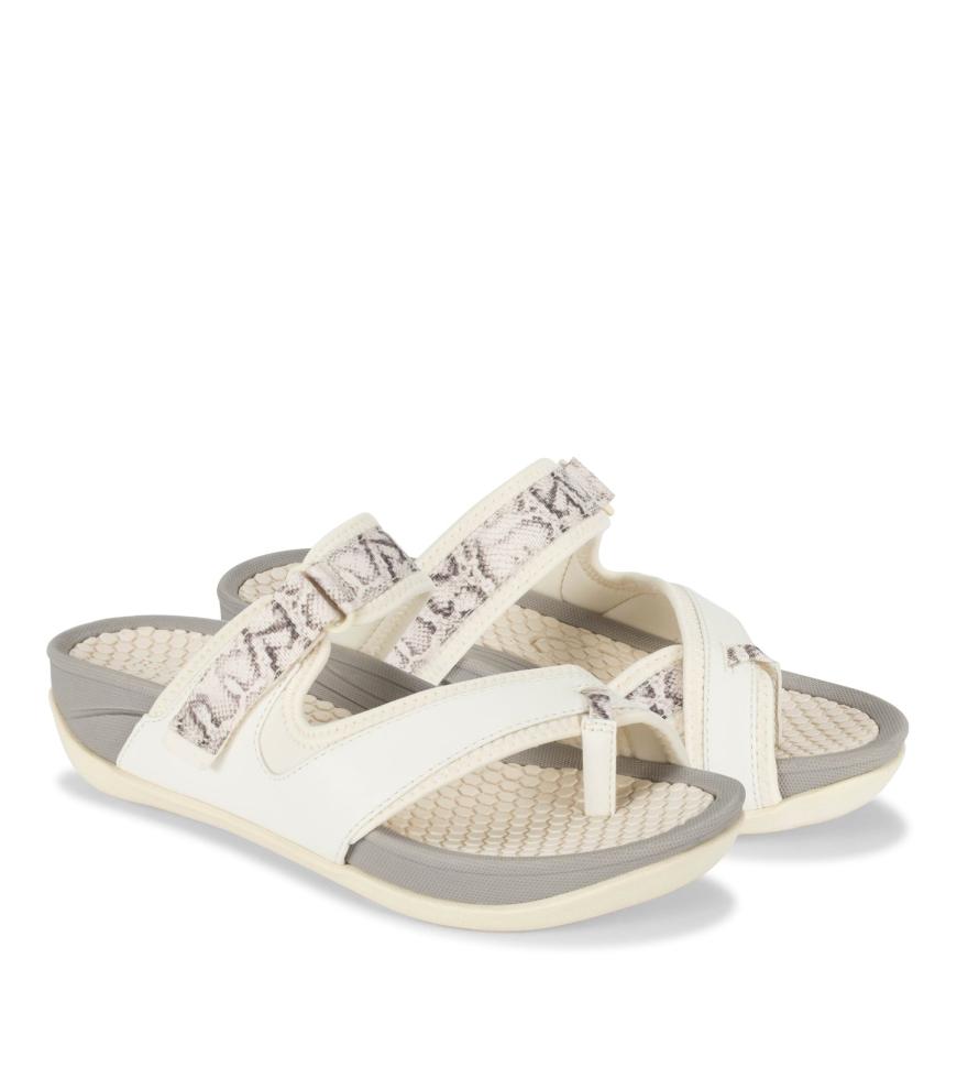 Baretraps Rebound Sandals | Women Deserae Slide Sandal Cream