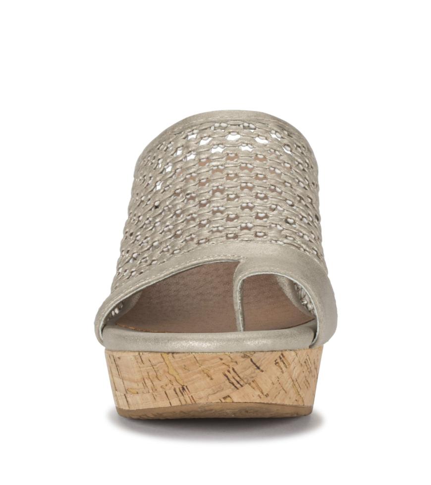 Baretraps Slides &amp; Slip On Sandals | Women Bethie Wedge Sandal Champagne