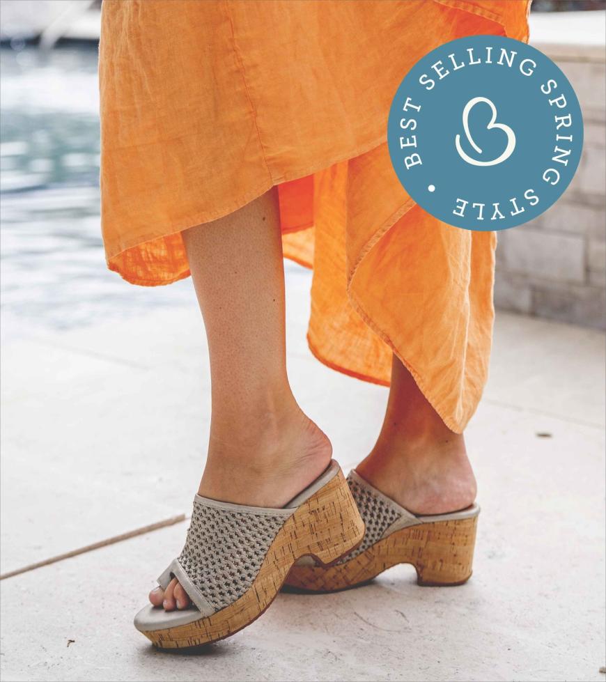 Baretraps Slides &amp; Slip On Sandals | Women Bethie Wedge Sandal Champagne