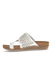 Baretraps Slides &amp; Slip On Sandals | Women Juny Slide Sandal White