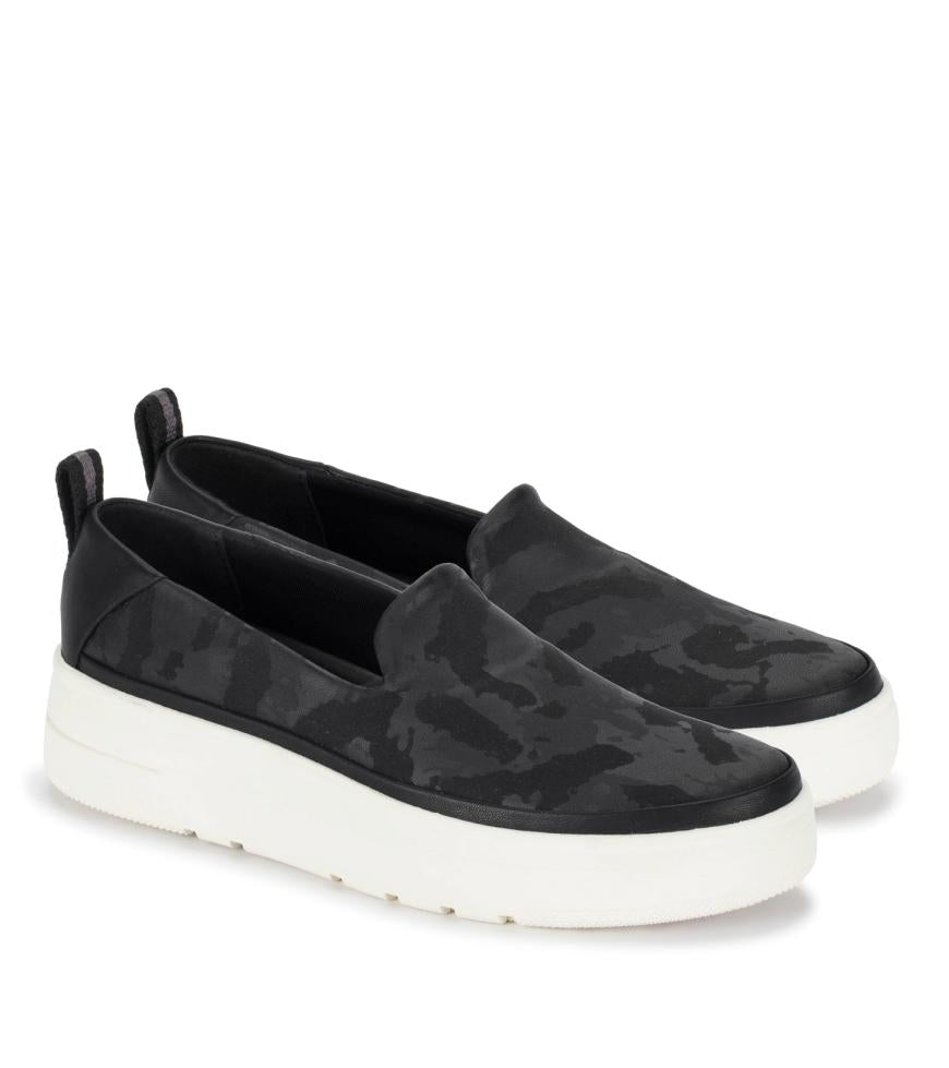 Baretraps Sneakers | Women Nevin Slip On Sneaker Black Camo
