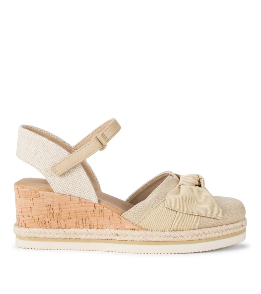 Baretraps Wedge Sandals | Women Arabelle Closed Toe Wedge Sandal Light Gold