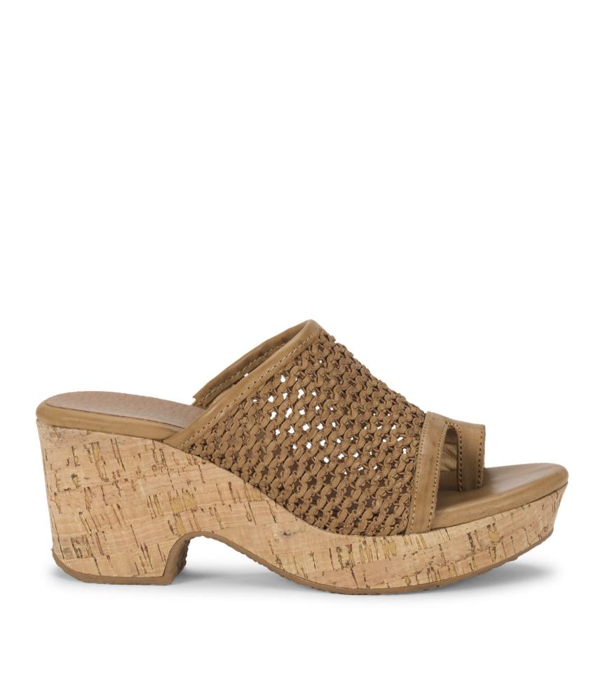 Baretraps Wedge Sandals | Women Bethie Wedge Sandal Caramel