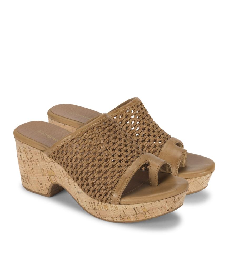 Baretraps Wedge Sandals | Women Bethie Wedge Sandal Caramel